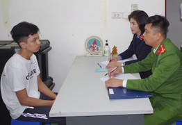 Tạm giữ thanh niên trốn kiểm tra nồng độ cồn, lái ô tô tông CSGT