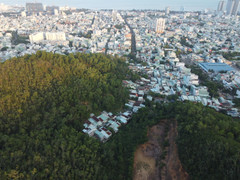 Sau 4 năm 'nằm trên giấy', hơn 1,3 km đường ở Bình Định tiếp tục gia hạn