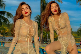 Hồ Ngọc Hà khoe vóc dáng gợi cảm trên bãi biển