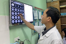 Điều trị Parkinson bằng phương pháp phẫu thuật kích thích não sâu