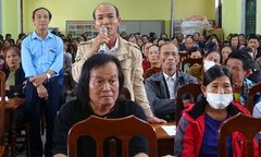 Đối thoại, tư vấn chính sách bảo hiểm với nông dân ở Quảng Bình