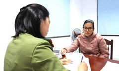 Khởi tố người phụ nữ 'mua bán người' đội lốt môi giới lao động đi Dubai