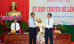 Phê chuẩn kết quả bầu Phó Chủ tịch UBND tỉnh Vĩnh Long Đặng Văn Chính
