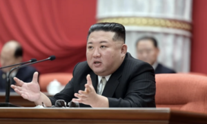 Ông Kim Jong-un cảnh báo tấn công hạt nhân nếu bị khiêu khích 