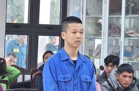 Ghen tuông, nam thanh niên chém người yêu cũ giữa chợ rồi tự tử