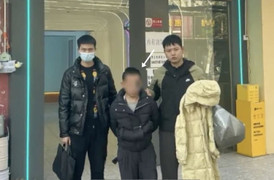 Trời quá rét khiến tên trộm bị bắt vì 'lỗi nghề nghiệp' ngớ ngẩn