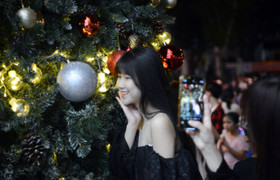 Dự báo thời tiết TP.HCM hôm nay 24/12: Chiều tối có mưa rào một số nơi