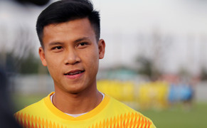 Được HLV Troussier triệu tập, tân binh tuyển Việt Nam mừng như vô địch SEA Games