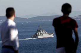 Ukraine tuyên bố phá hủy tàu Nga khi không kích Crimea