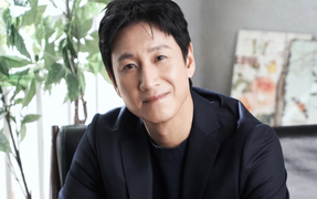 Tài tử phim 'Ký sinh trùng' chết trong ô tô ở công viên