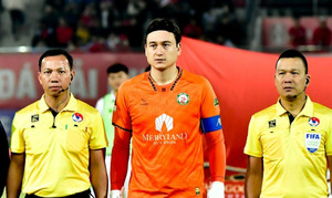 Đặng Văn Lâm chấn thương, rời sân sớm trước ngày lên tuyển Việt Nam