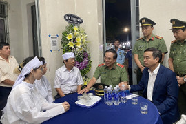 Truy tặng Huân chương Dũng cảm cho bảo vệ ngân hàng tử vong khi bắt cướp