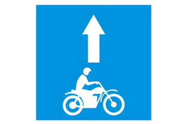 Làn đường cắm biển này, ô tô, xe khách, xe buýt được đi vào không?