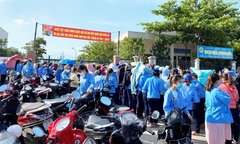 Người lao động nào được miễn đóng đoàn phí công đoàn?