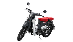 Cận cảnh mẫu xe máy số đắt nhất Việt Nam