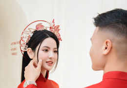 Quang Hải dịu dàng, ngọt ngào bên Chu Thanh Huyền trong ngày thử lễ phục ăn hỏi