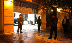 Khởi tố bị can, khám nhà cựu Bí thư Thanh Hóa Trịnh Văn Chiến