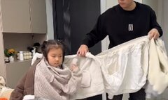 Chiếc áo 'nghìn lớp' chỉ có bố mới nghĩ ra