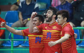 Đội futsal Thái Lan dùng tiền thưởng vô địch để làm từ thiện tại Việt Nam