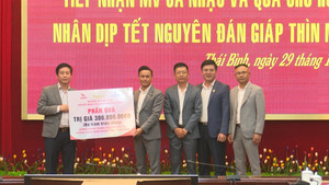 Sở VHTT&DL tỉnh Thái Bình tiếp nhận MV ca nhạc 'Nắng ấm quê hương'