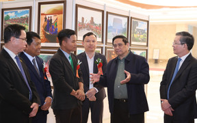 Thủ tướng: Nhà nước có cơ chế, nguồn lực, nông dân vẫn phải tăng cường tự chủ