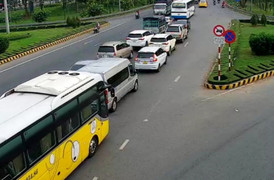 Trạm thu phí BOT cầu Rạch Miễu xả trạm nhiều lần