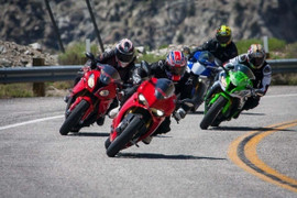 Vị trí ngồi lái xe mô tô quan trọng thế nào?