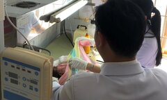 Phú Yên: Bé gái sơ sinh bị bỏ trong rừng keo