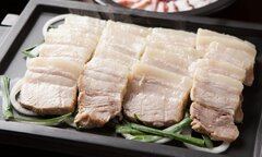 Thói quen ăn thịt tái khiến người đàn ông nhiễm sán lợn