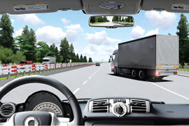 Xe tải phía trước có tín hiệu xin chuyển làn đường, lái xe xử lý thế nào?