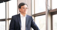Ông Nguyễn Đăng Quang trở lại danh sách tỷ phú USD của Fobres