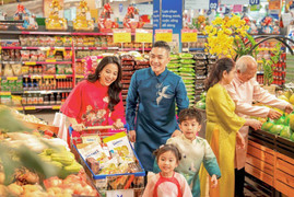 Saigon Co.op tung MV ca nhạc Tết 'Bên trong chiếc ôm'