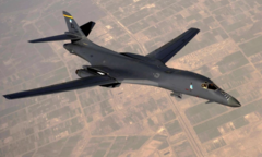 Máy bay ném bom siêu thanh B-1B Lancer Mỹ rơi