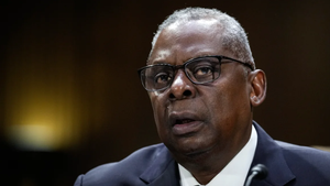 Bộ trưởng Quốc phòng Mỹ nhập viện vì biến chứng y khoa