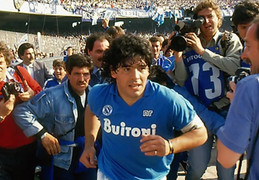 Cố huyền thoại Diego Maradona được xóa nợ thuế 