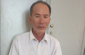 Khởi tố, bắt giam gã đàn ông cướp vé số của người mù ở An Giang