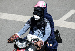 Dự báo thời tiết TP.HCM hôm nay 8/1: Ngày nắng, đêm không mưa 