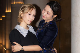 Ca sĩ Mỹ Anh: 'Tôi không áp lực trước thành công của mẹ Mỹ Linh'