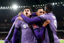 Đánh bại Arsenal, Liverpool vào vòng 4 Cúp FA