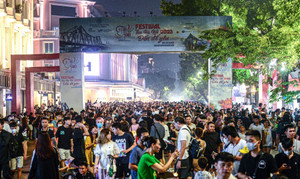 Tour đêm đáng trải nghiệm khi du lịch Hà Nội