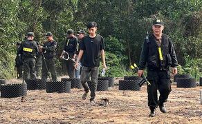 Long An: Công an vào rừng, chặn khắp ngả đường truy tìm kẻ sát hại cô gái trẻ 