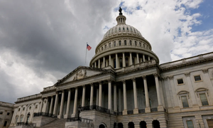 Viện trợ cho Ukraine bị gạt ra khỏi ngân sách quốc phòng của Mỹ