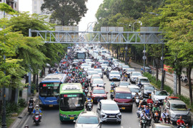 Dự báo thời tiết TP.HCM hôm nay 9/1: Nắng nóng cả ngày