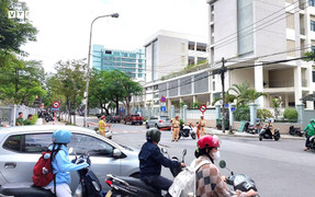 Phát hiện vật thể lạ, một trường học ở Đà Nẵng bị phong tỏa