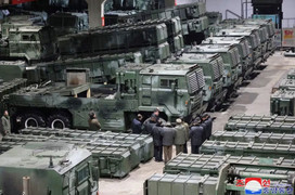 Chủ tịch Triều Tiên thăm nhà máy vũ khí, kêu gọi điều chỉnh sản xuất