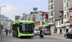 Đến năm 2030, Hà Nội sử dụng 100% xe buýt điện, năng lượng xanh