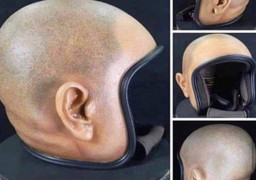 Nhiều người giật thót khi nhìn thấy kiểu mũ bảo hiểm này