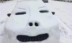 Ô tô 'phiên bản băng giá' vẫn thở được