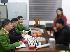 Khởi tố nam sinh chế tạo 201 quả pháo nổ