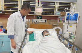  Hít phải khí lạ ở bãi phế liệu, 3 người nguy kịch 